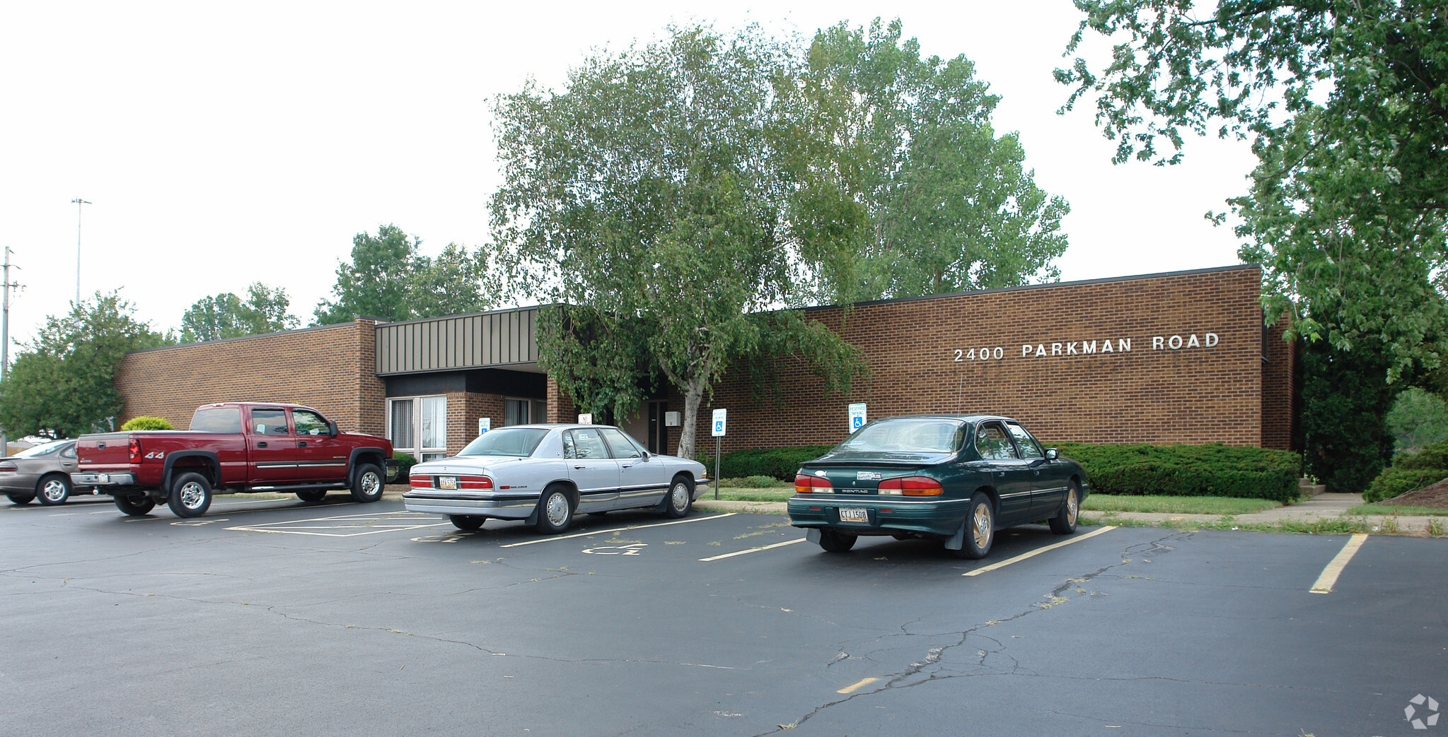 2400 Parkman Rd NW, Warren, OH for sale Primary Photo- Image 1 of 1