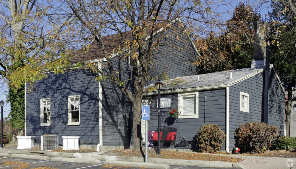 7789 Cooper Rd, Montgomery, OH for sale - Building Photo - Image 1 of 1