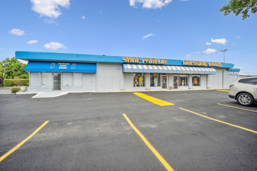 5061 Allentown Rd, Suitland, MD for sale - Building Photo - Image 1 of 51