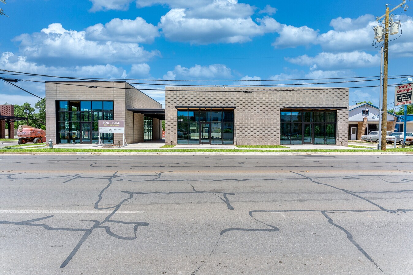 4854 White Settlement Rd, Fort Worth, TX 76114