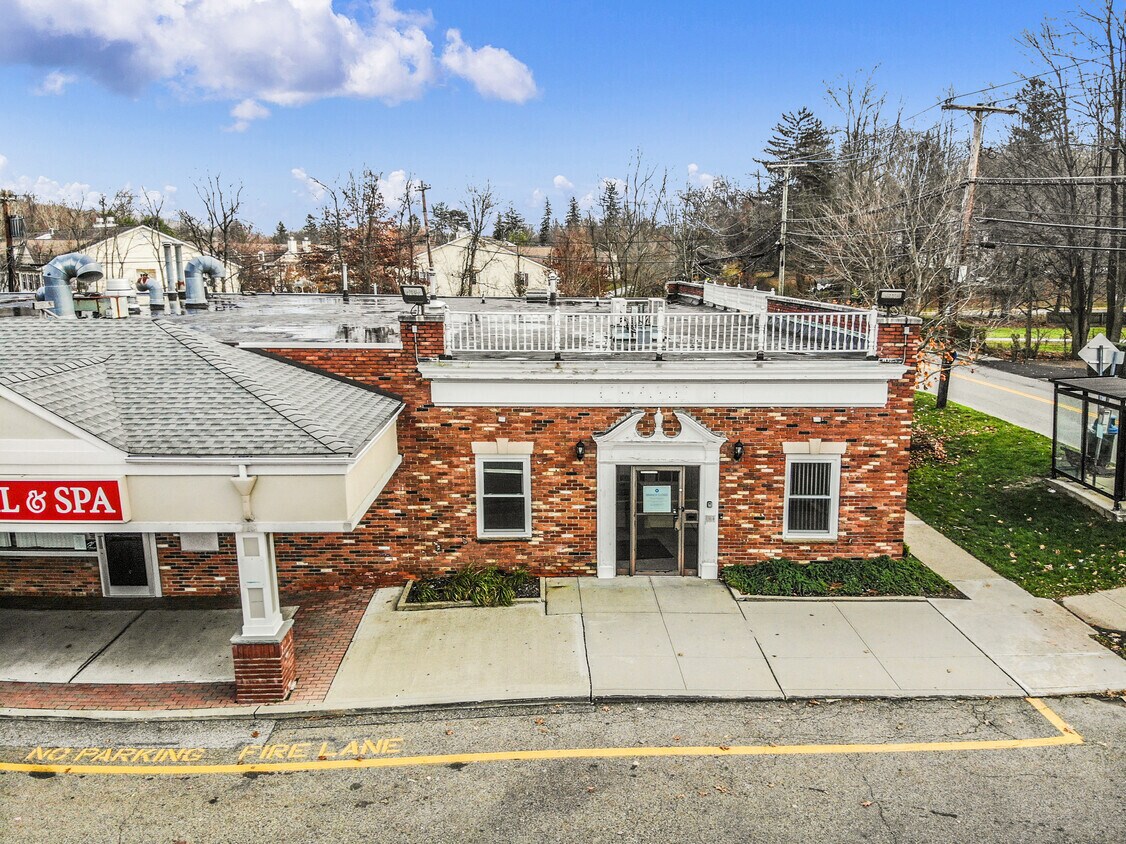 1335 E Main St, Shrub Oak, NY 10588 Shrub Oak Shopping Center