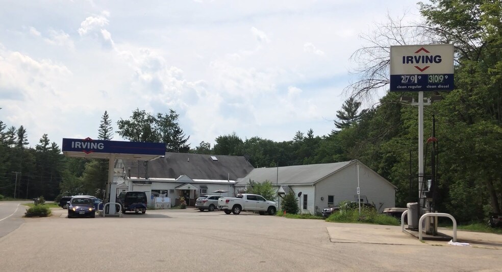 666 New Hampton Rd, Sanbornton, NH for sale - Primary Photo - Image 1 of 1