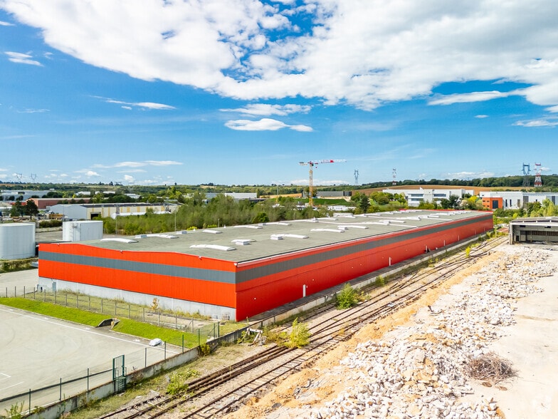 25 Rue Du Mollaret, Saint-Quentin-Fallavier for sale - Aerial - Image 3 of 3