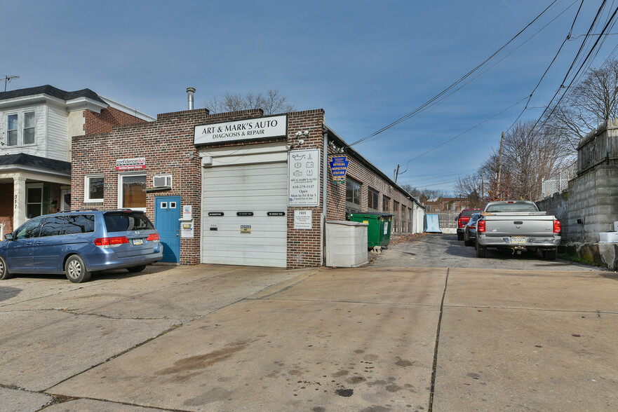 1301 Markley St, Norristown, PA for sale - Building Photo - Image 1 of 1