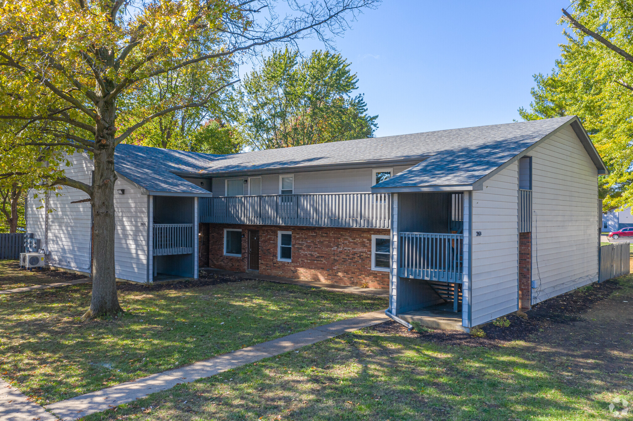 2473 Ladley Ct, Springfield, IL for sale Primary Photo- Image 1 of 15