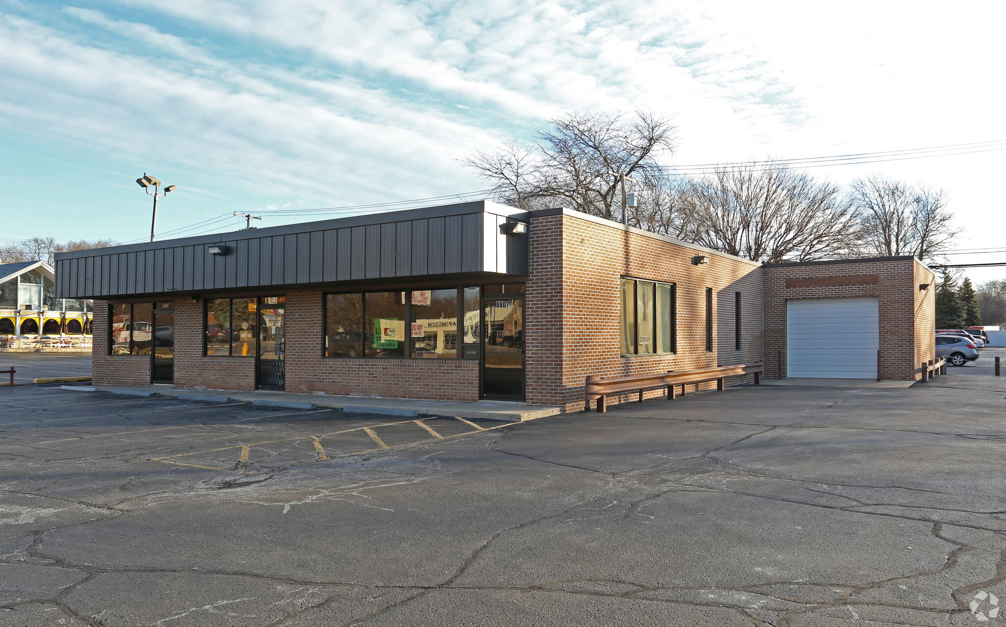 8803-8807 Indianapolis Blvd, Highland, IN for sale Primary Photo- Image 1 of 1