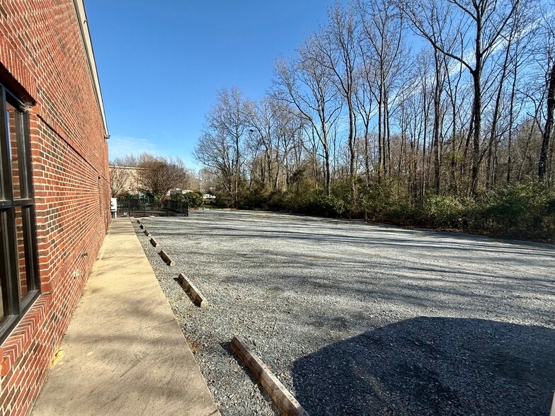 2814 Gray Fox Rd, Monroe, NC for sale - Building Photo - Image 2 of 19