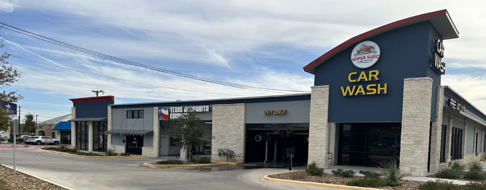 6712-6780 Bandera Rd, San Antonio, TX for lease - Building Photo - Image 1 of 7