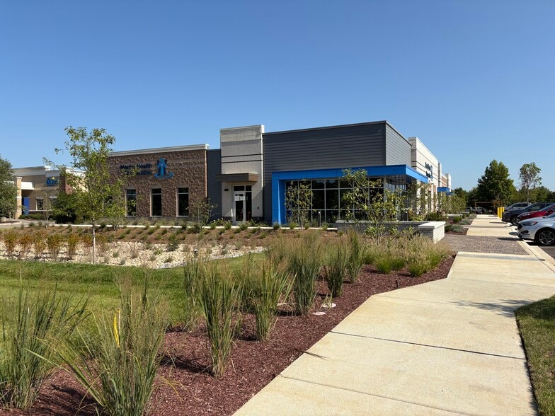 1632 Gateway Blvd, Murfreesboro, TN for lease - Building Photo - Image 2 of 4