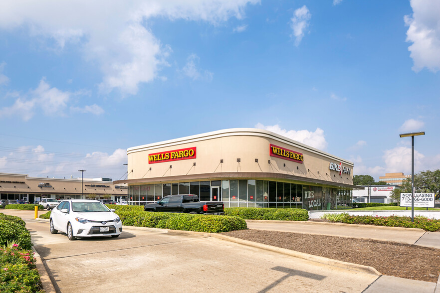 11145-11199 Westheimer Rd, Houston, TX for lease - Building Photo - Image 2 of 6