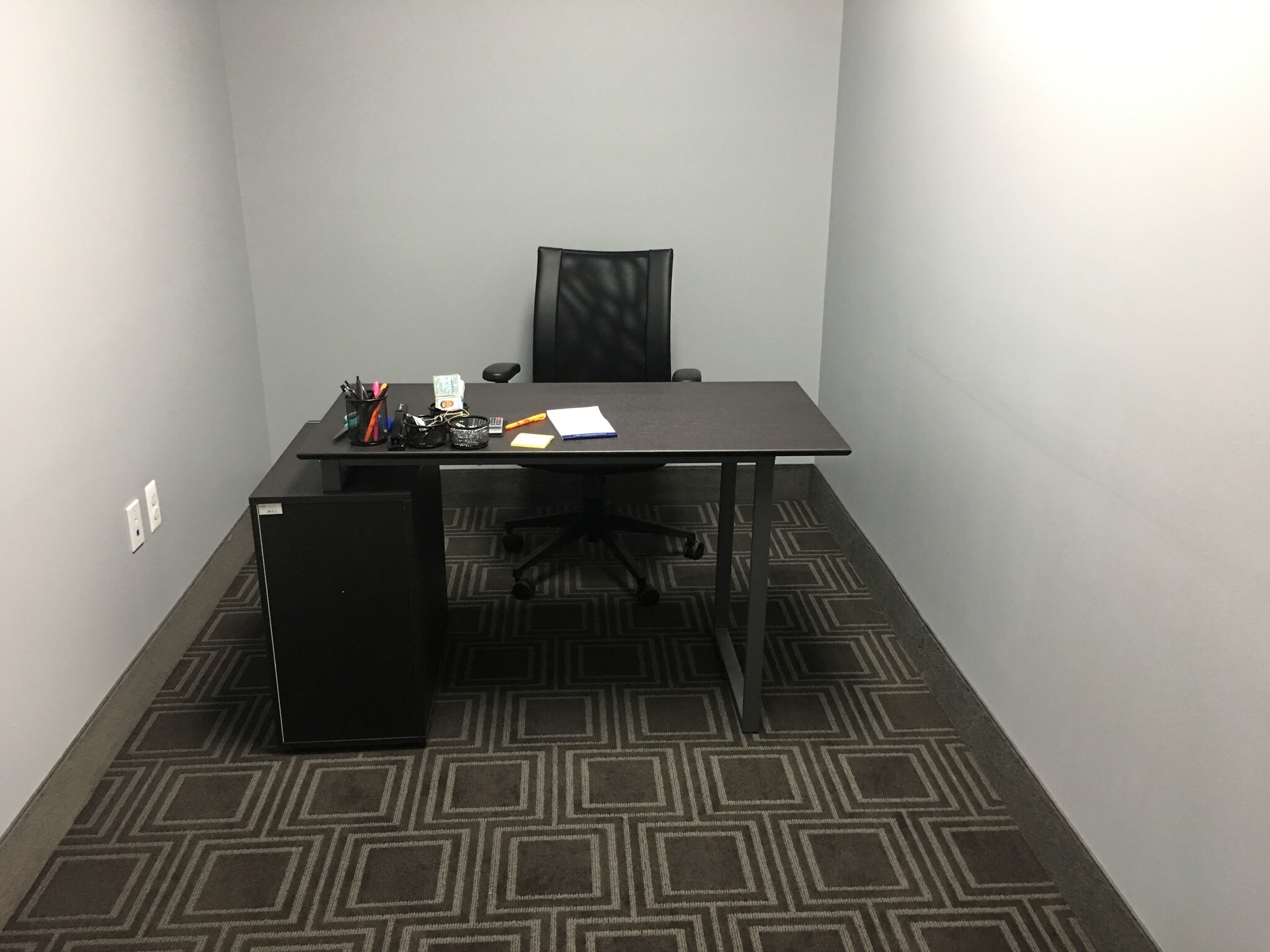 46670 Pontiac Trl, Commerce Township, MI for lease Interior Photo- Image 1 of 9