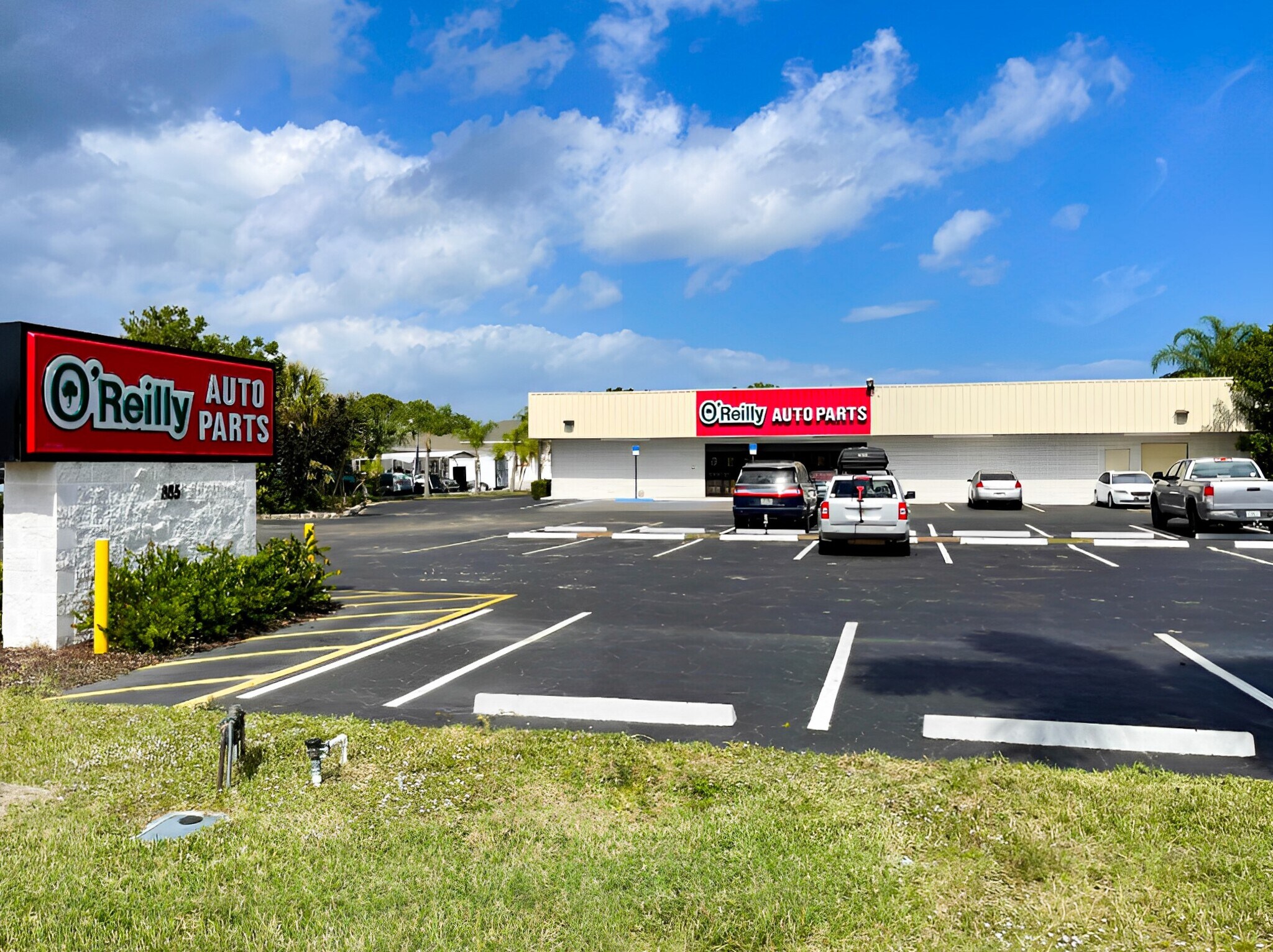 885 SE Monterey Rd, Stuart, FL for sale Building Photo- Image 1 of 1