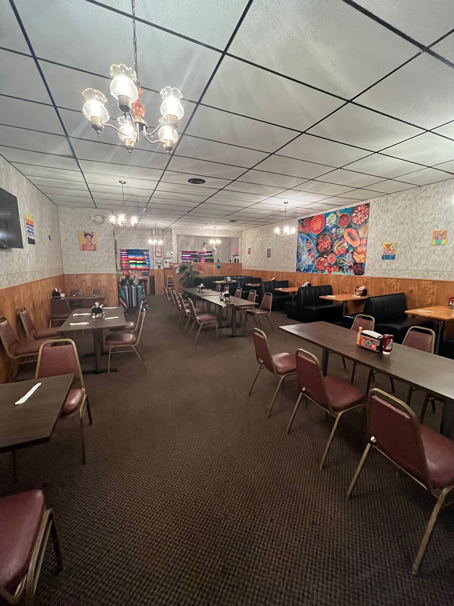 114 N Wind St, Flandreau, SD 57028 Flandreau Restaurant