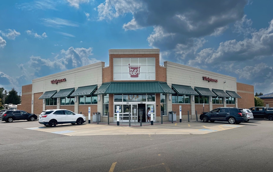 21790 21 Mile Rd, Macomb Township, MI for sale - Building Photo - Image 1 of 3