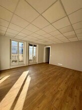18 Rue Volney, Paris for lease Interior Photo- Image 2 of 6