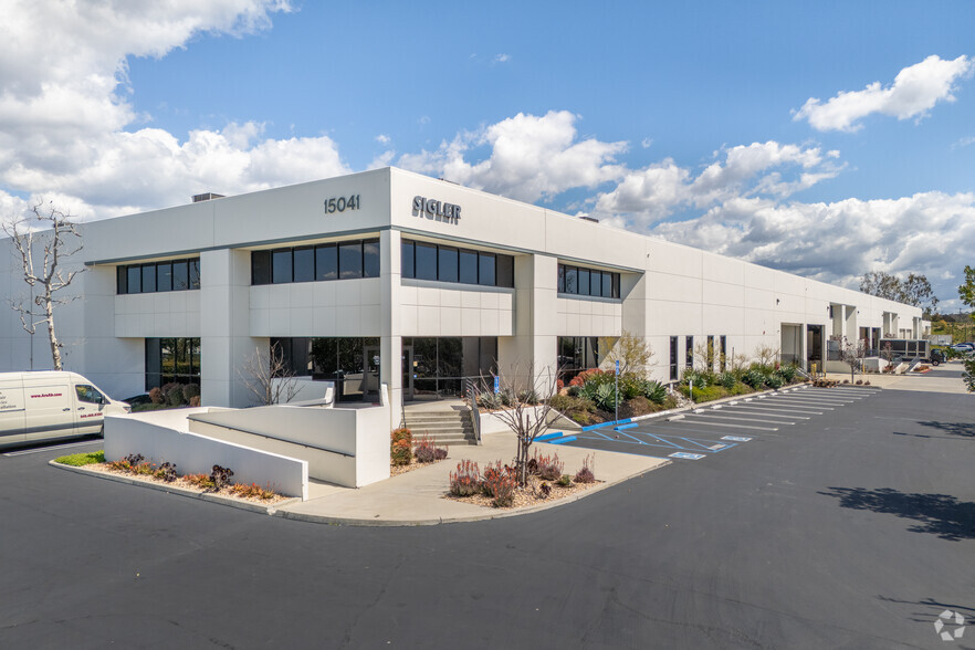 15041 Bake Pky, Irvine, CA for lease - Building Photo - Image 1 of 9