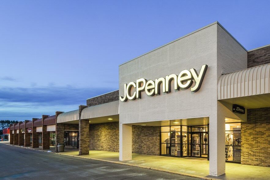 Retail in Cadillac, MI for sale - Primary Photo - Image 1 of 1