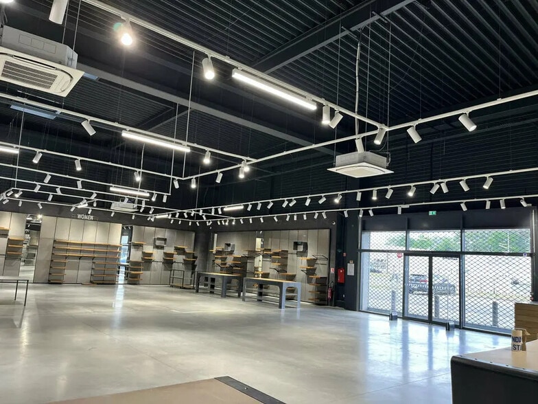 13 Rue De La Sabliere, Schweighouse-sur-Moder for lease - Building Photo - Image 3 of 12