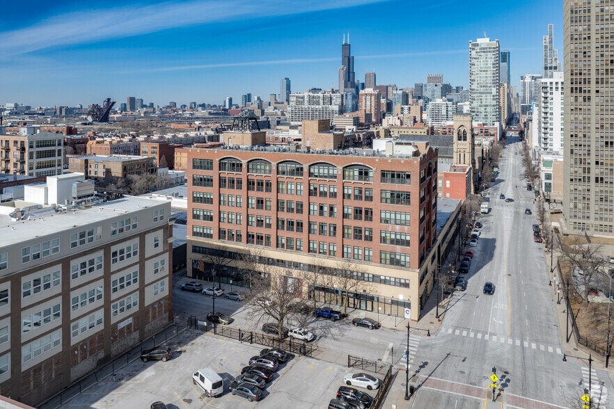 2014-2036 S Michigan Ave, Chicago, IL for lease - Building Photo - Image 3 of 4