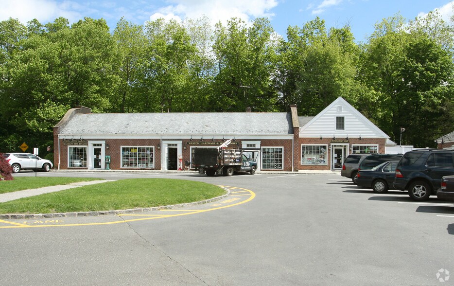 190 Weston Rd, Weston, CT 06883