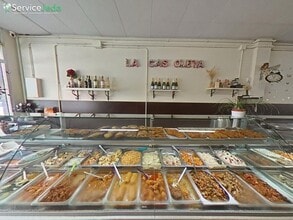 Retail in El Vendrell, Tarragona for lease Interior Photo- Image 2 of 4