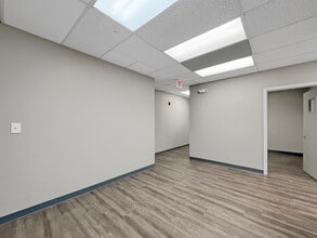 200 Cahaba Park Cir, Birmingham, AL for lease Interior Photo- Image 1 of 14