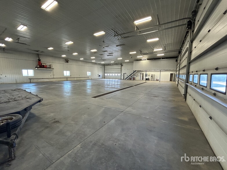 229 Elevator rd, Trochu, AB for sale - Building Photo - Image 3 of 13
