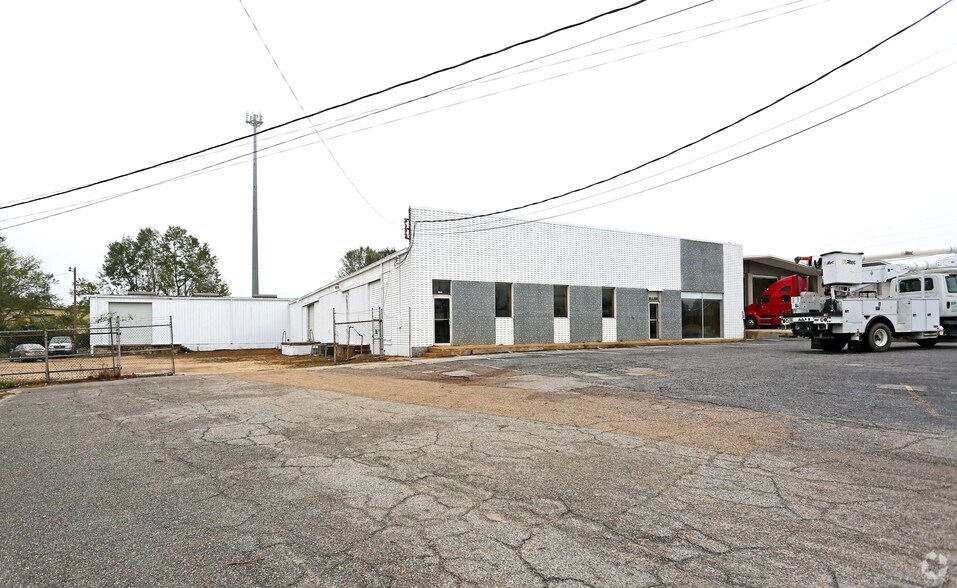 262326 Fortner St, Dothan, AL 36301