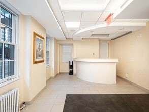 901-903 Lexington Ave, New York, NY for lease Interior Photo- Image 1 of 8