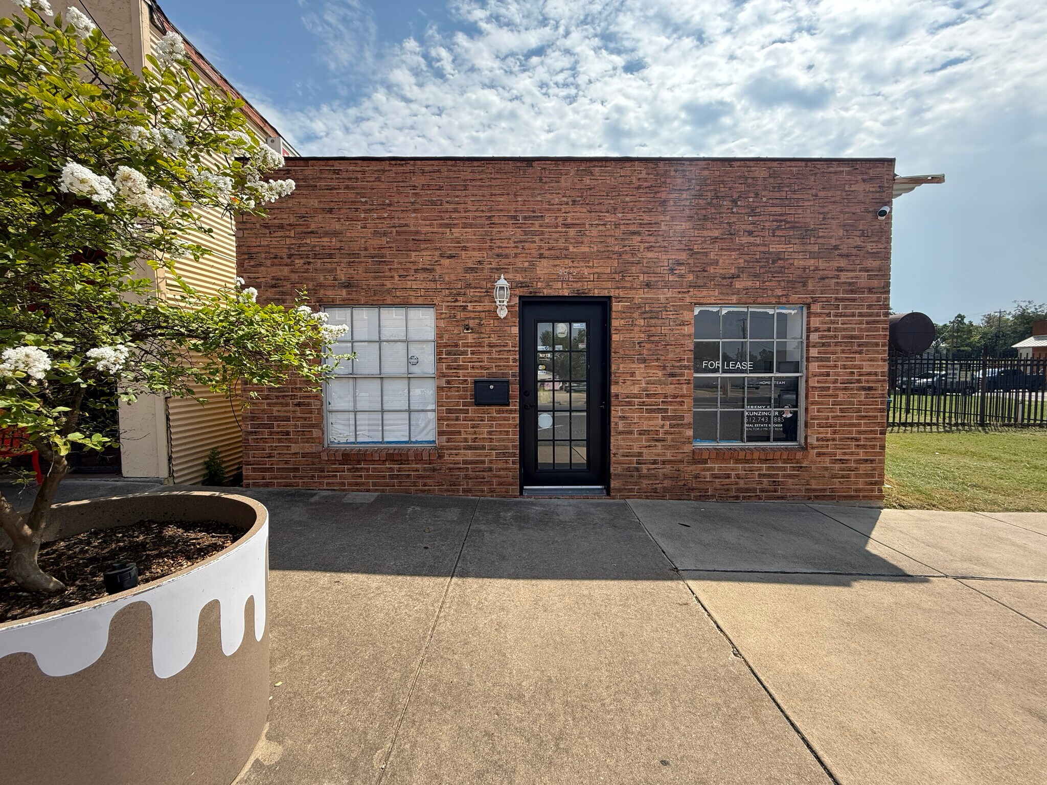 117 S Main St, Elgin, TX for sale Primary Photo- Image 1 of 1