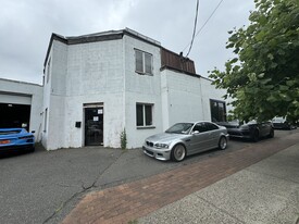 62-76 S Long Beach Rd, Rockville Centre NY - Automotive Property