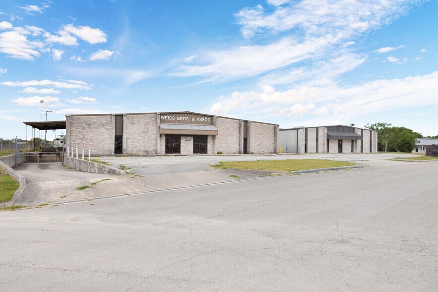 1130 Guadalupe Dr, Cibolo, TX for sale - Building Photo - Image 1 of 1