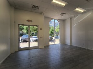 4400 Telfair Blvd, Camp Springs, MD for lease Interior Photo- Image 1 of 4