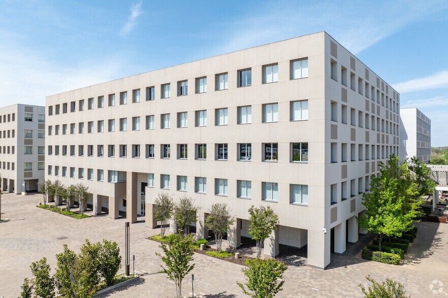 1500 Solana Blvd, Westlake, TX for lease - Building Photo - Image 1 of 18