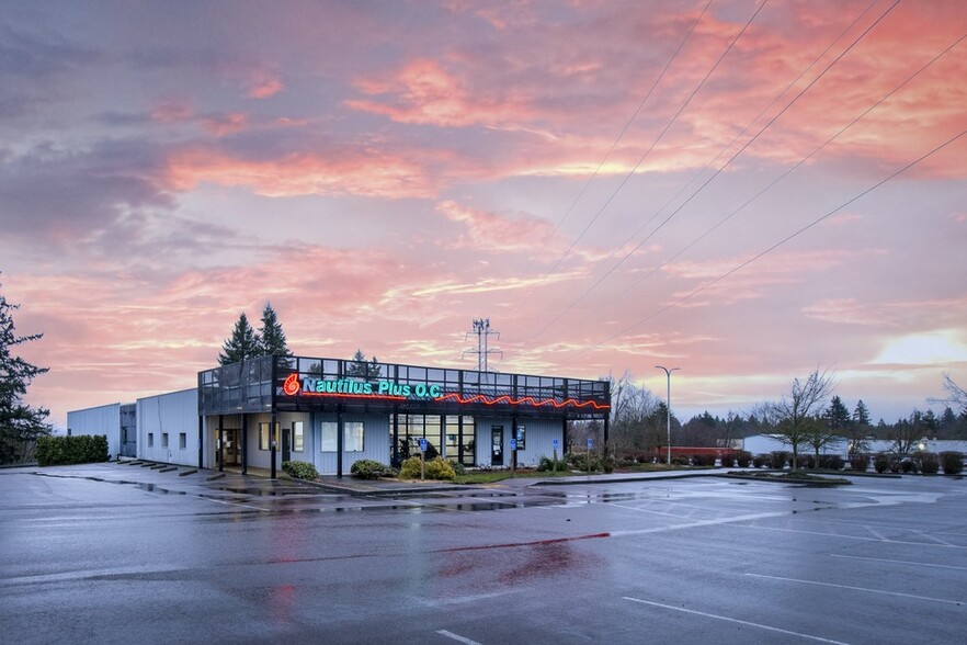 1713 Beavercreek Rd, Oregon City, OR for lease - Building Photo - Image 1 of 22