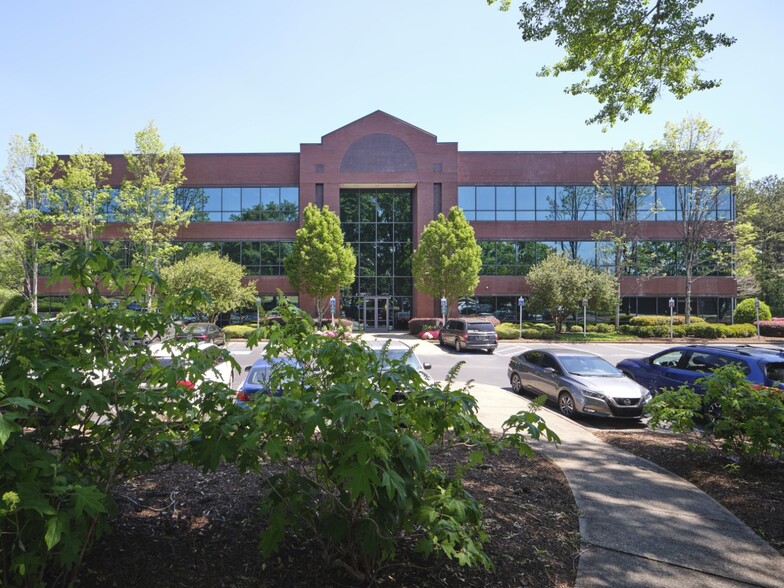 10745 Westside Way, Alpharetta, GA for lease - Building Photo - Image 2 of 6