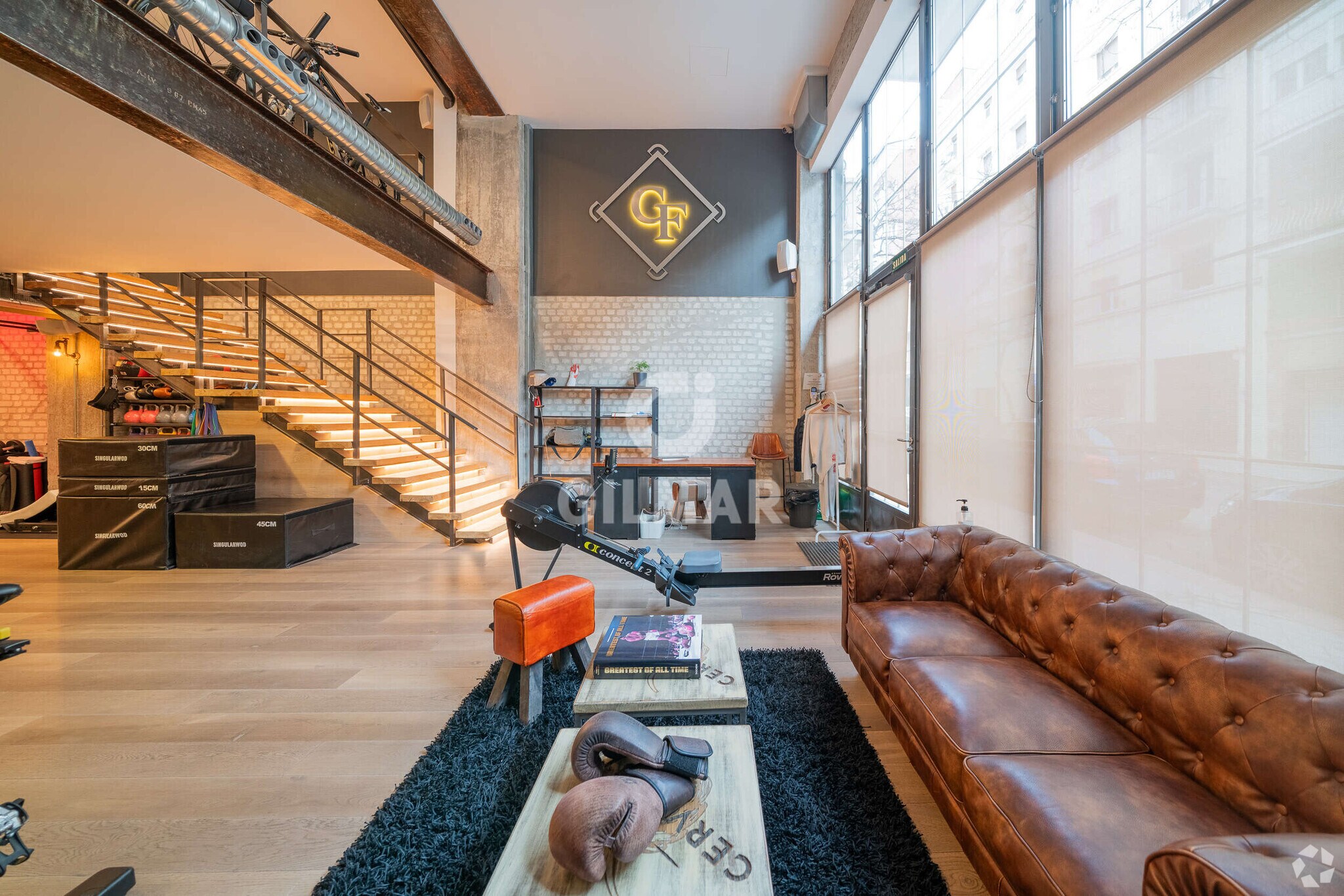 Multifamily in Madrid, Madrid for sale Interior Photo- Image 1 of 1