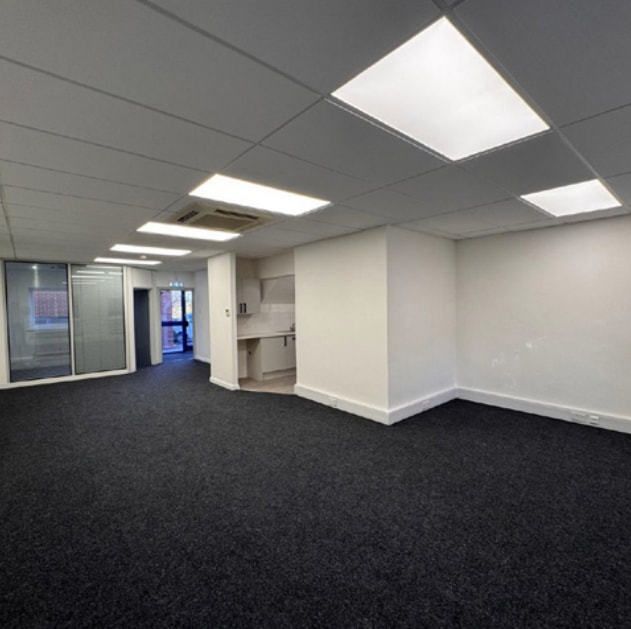 Standard Way, Fareham for lease Interior Photo- Image 1 of 2
