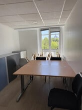 Office in Paris for lease Interior Photo- Image 2 of 13