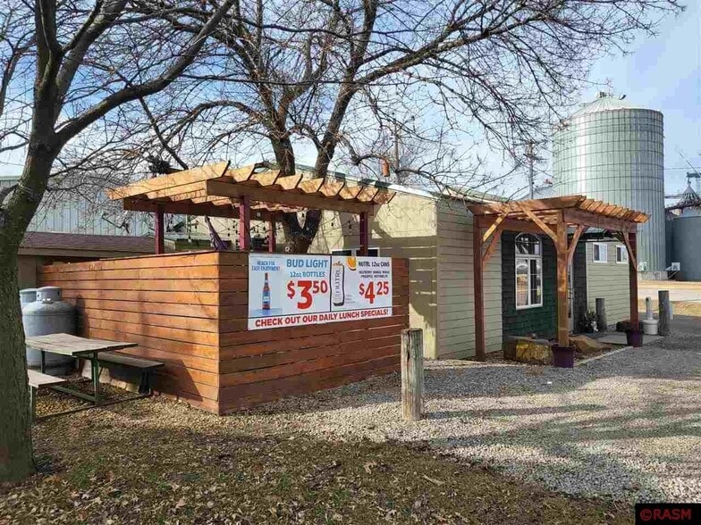 204 1st Ave, Pemberton, MN for sale - Building Photo - Image 2 of 8