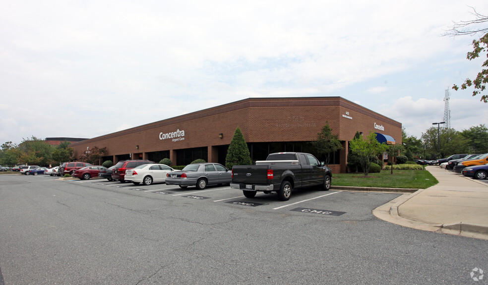 4451 Parliament Pl, Lanham, MD for lease - Primary Photo - Image 1 of 5