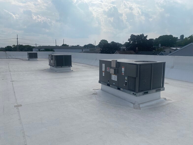 328 State Rt 17, Carlstadt, NJ for lease - Building Photo - Image 3 of 7