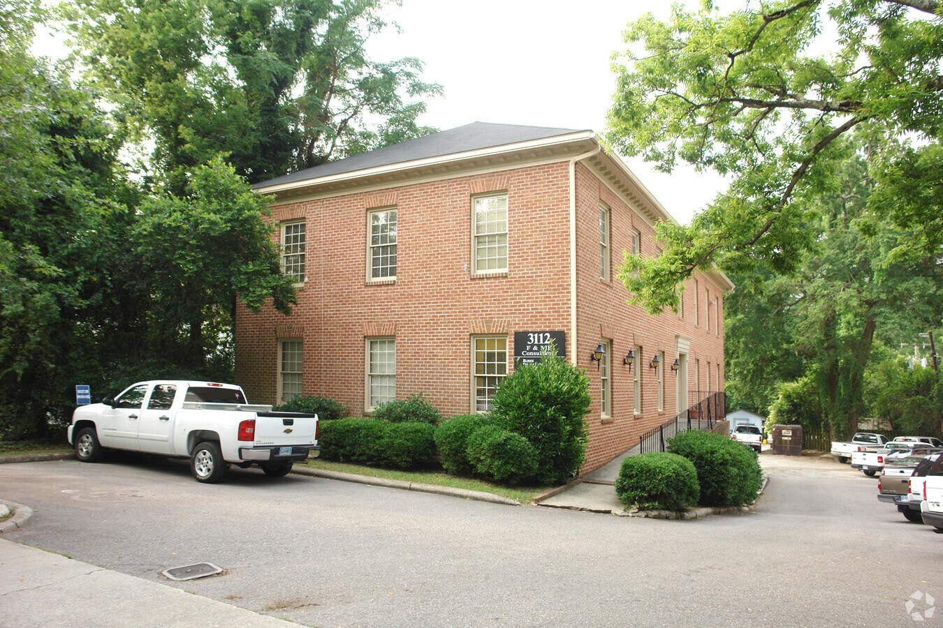 3112 Devine St, Columbia, SC 29205