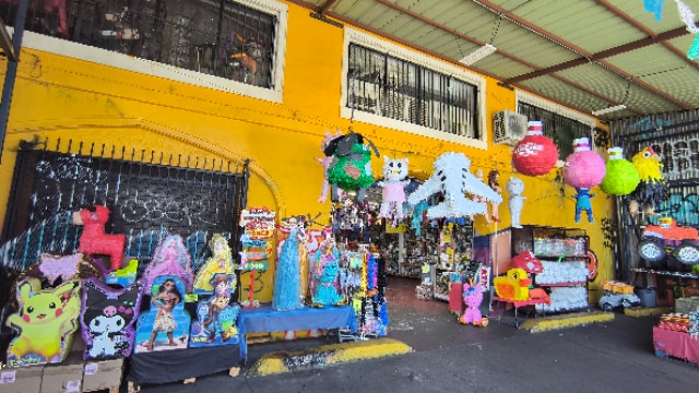 Olympic to 11th portfolio of 4 properties for sale on LoopNet.com - Building Photo - Image 2 of 6