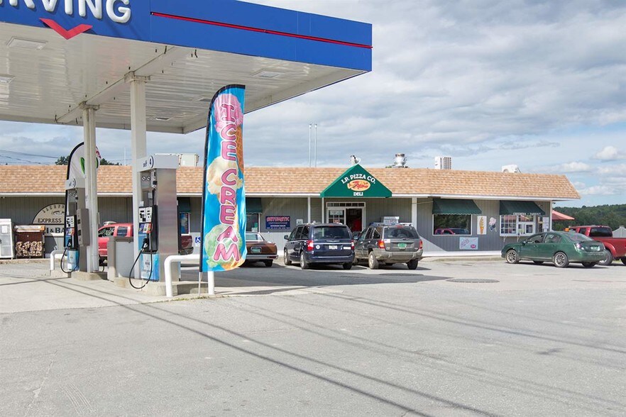 99 Cross St, Island Pond, VT for sale - Building Photo - Image 1 of 1