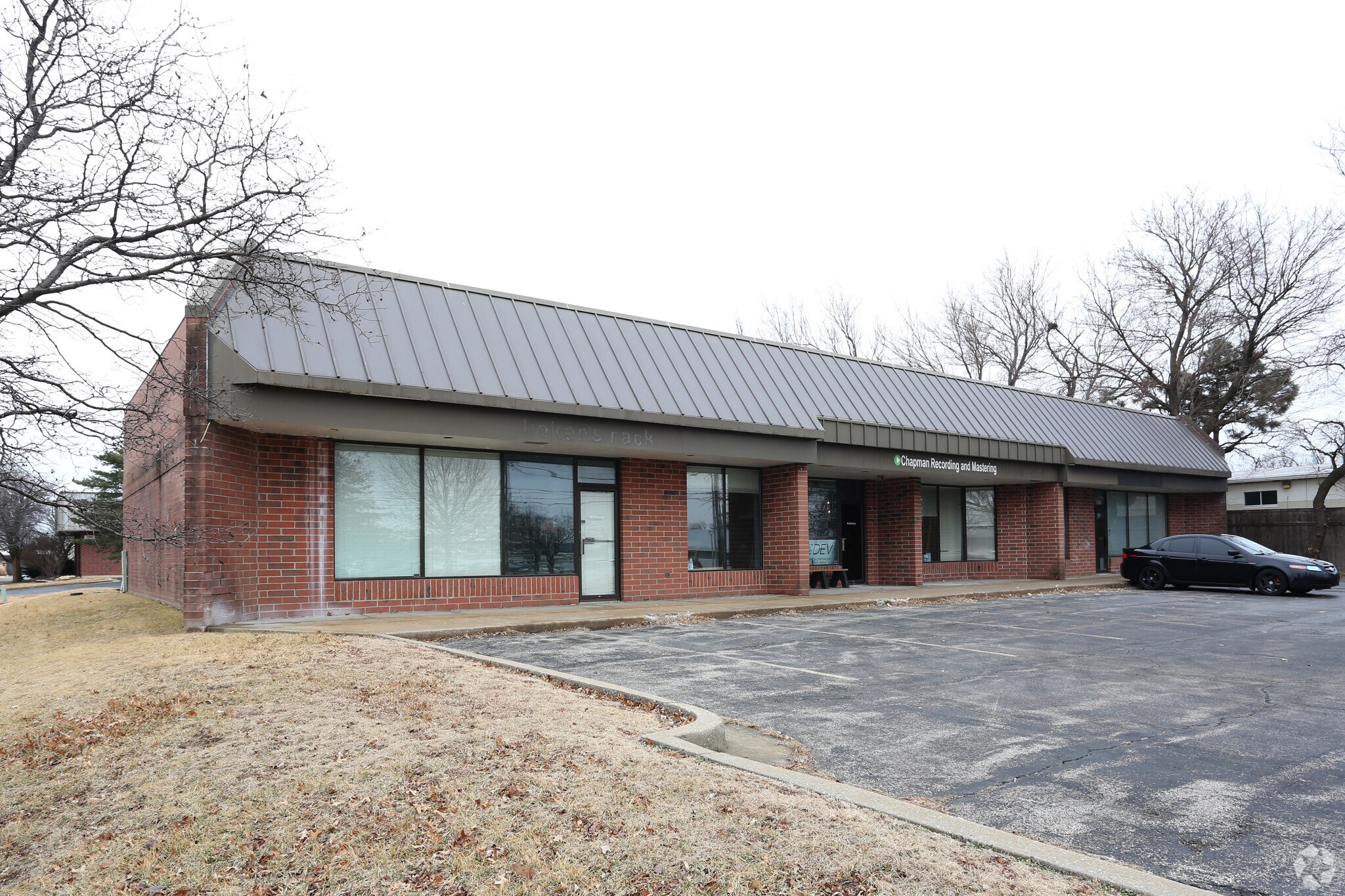 8801-8807 Monrovia St, Lenexa, KS for sale Primary Photo- Image 1 of 1