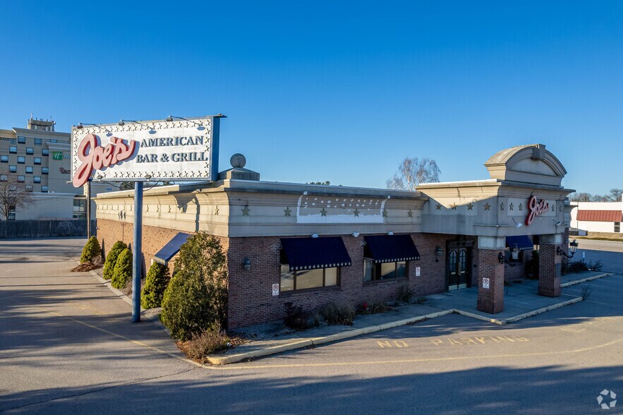 985 Providence Hwy, Dedham, MA 02026