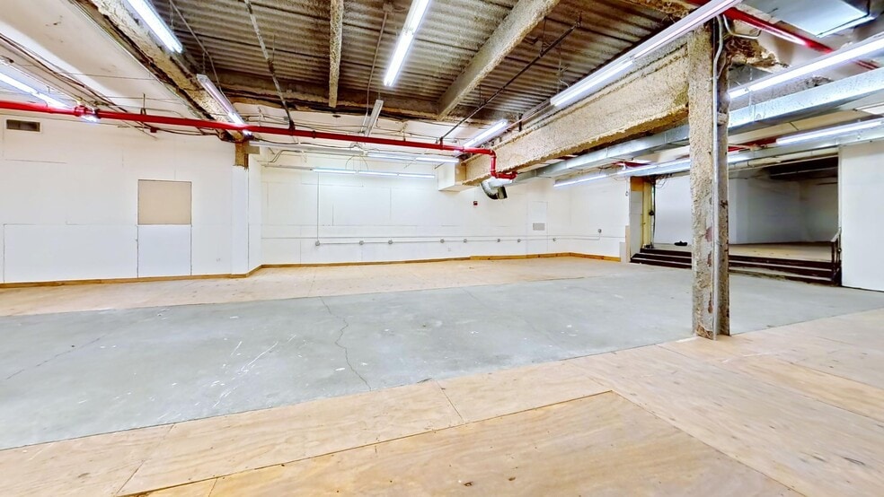9 Bond St, Brooklyn, NY for lease - Building Photo - Image 3 of 31