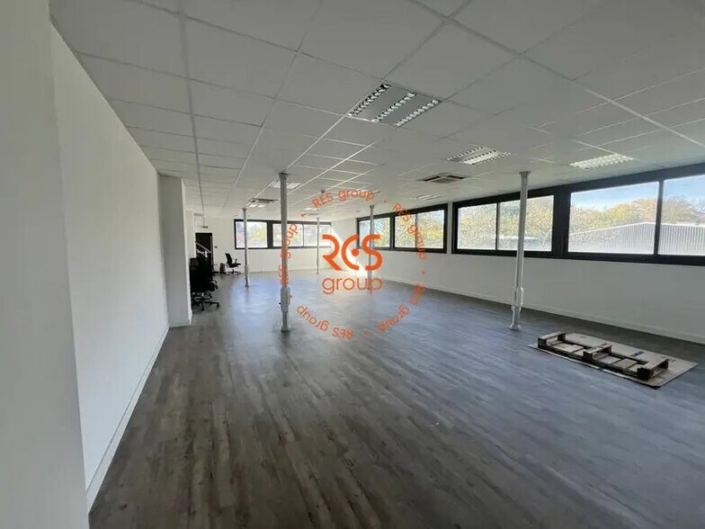 Retail in Gradignan for sale - Building Photo - Image 1 of 8