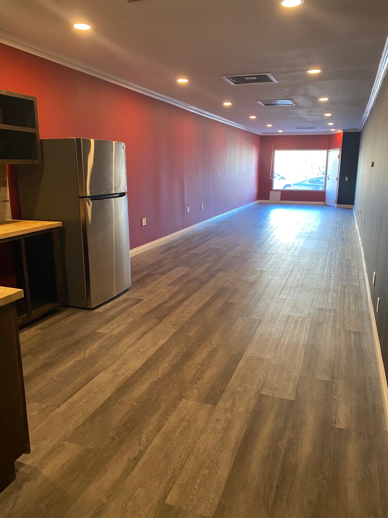 2861 S Robertson Blvd, Los Angeles, CA for lease Interior Photo- Image 1 of 2